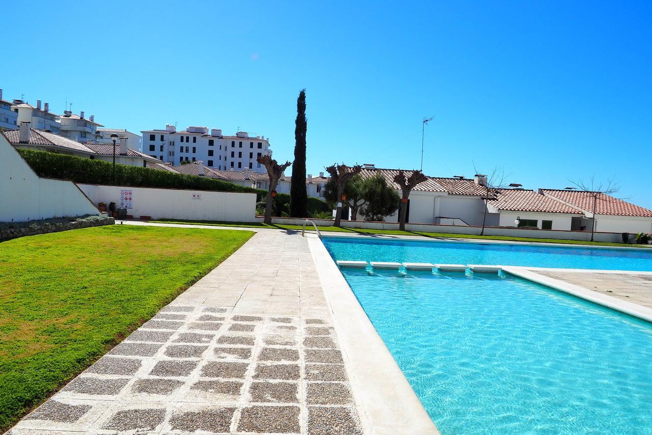 The Moon Studio By Hello Homes Sitges Bagian luar foto