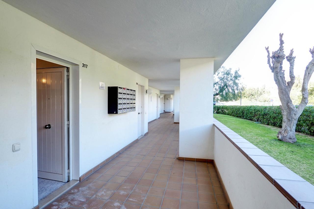 The Moon Studio By Hello Homes Sitges Bagian luar foto